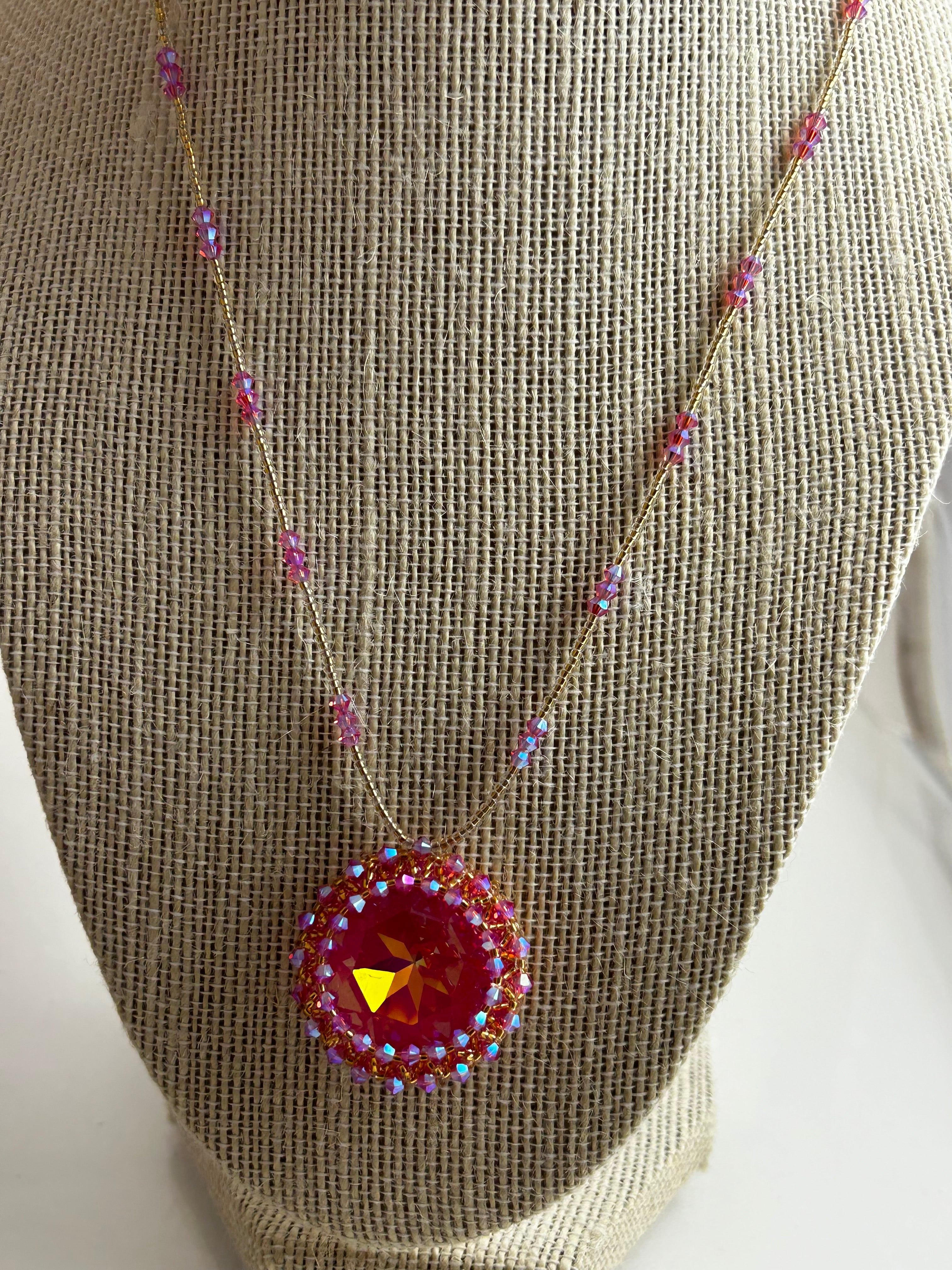 Necklace, finished jewelry, Ultra pink and gold adjustable necklace!  