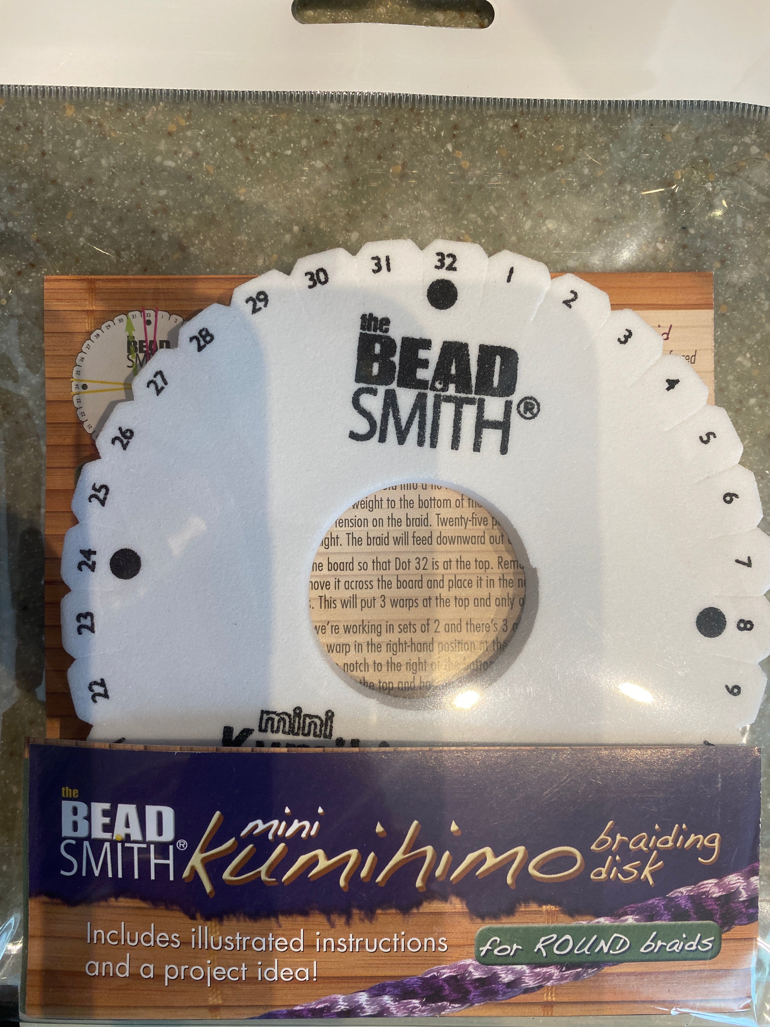 Mini kumihimo braiding disk