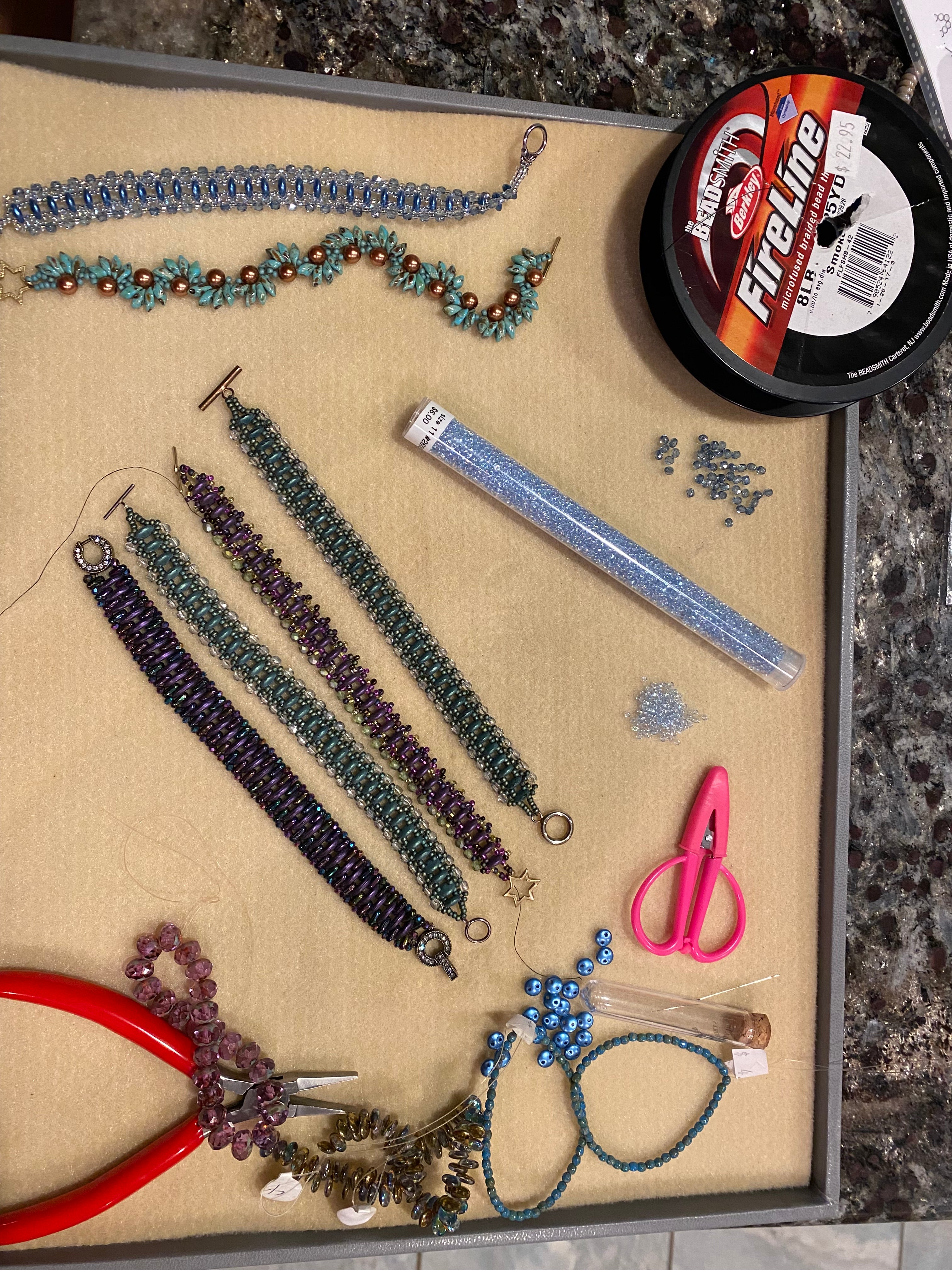 Beaded bracelet kit: Just Rollin' Along by TrendSetters