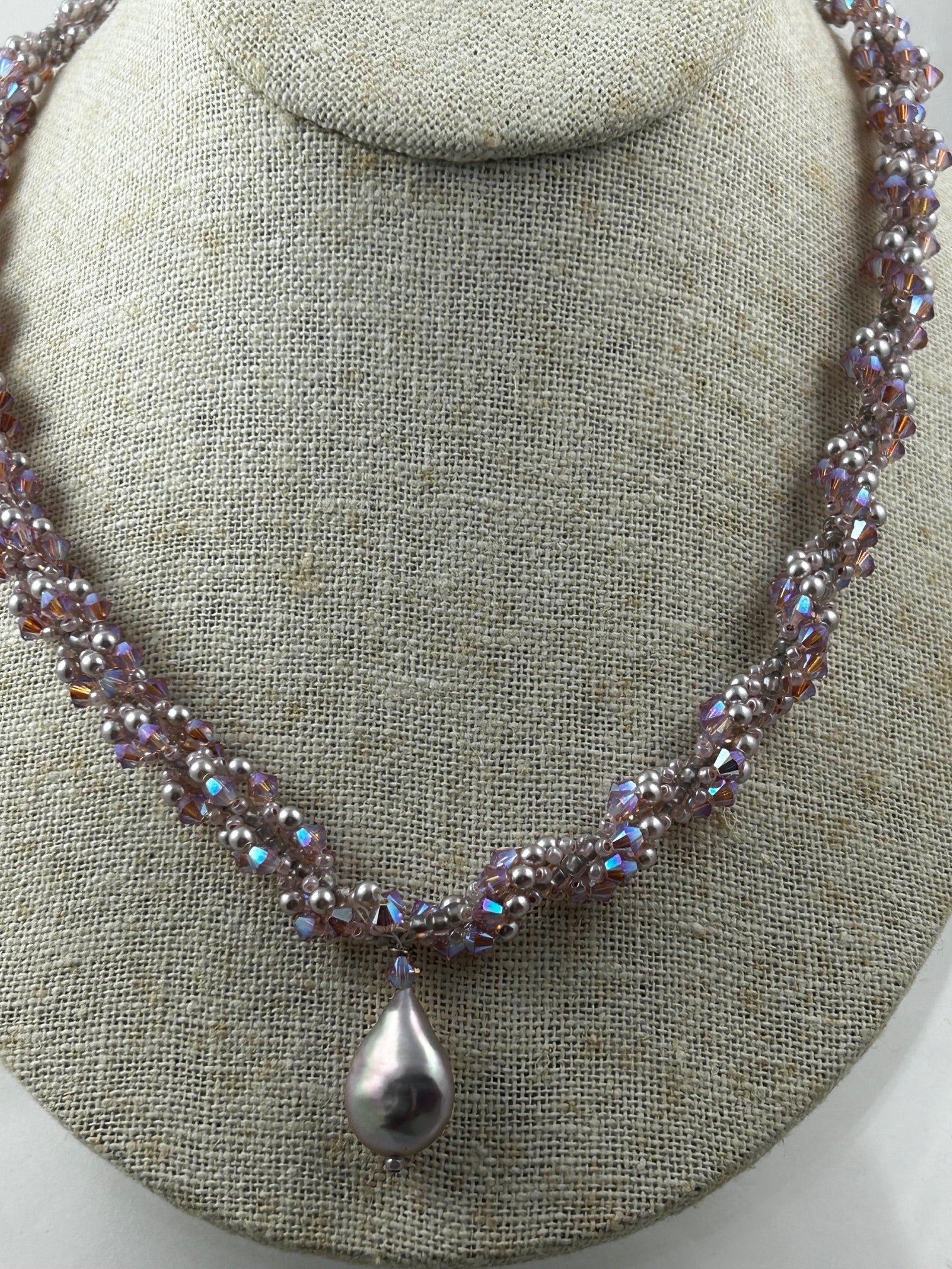 Necklace, finished jewelry, Single spiral vintage rose AB2x,h fresh water pearls, silver rhodium and bling clasp