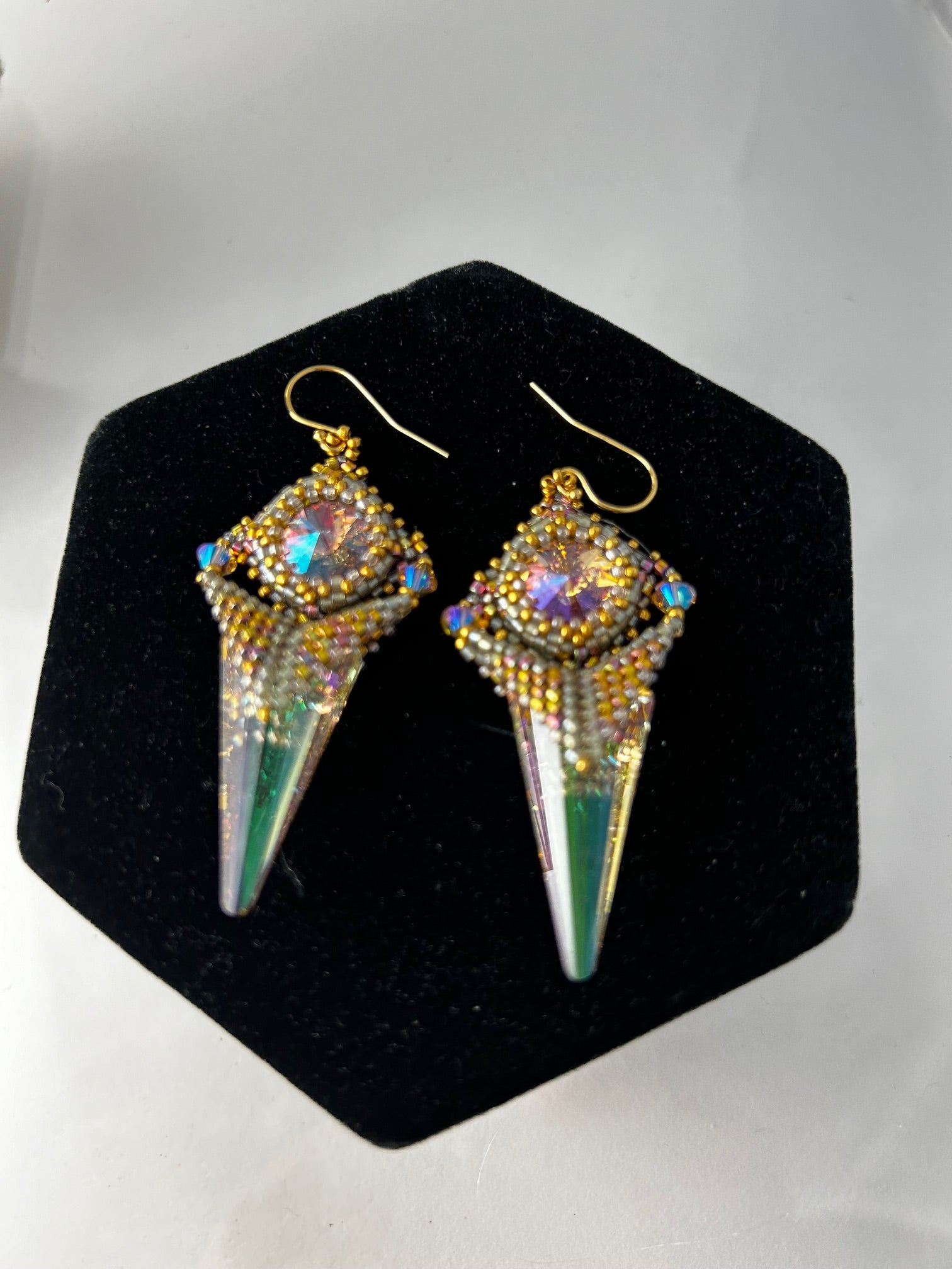 Earrings, finished jewelry, Purple haze two inch spike earrings with gold findings