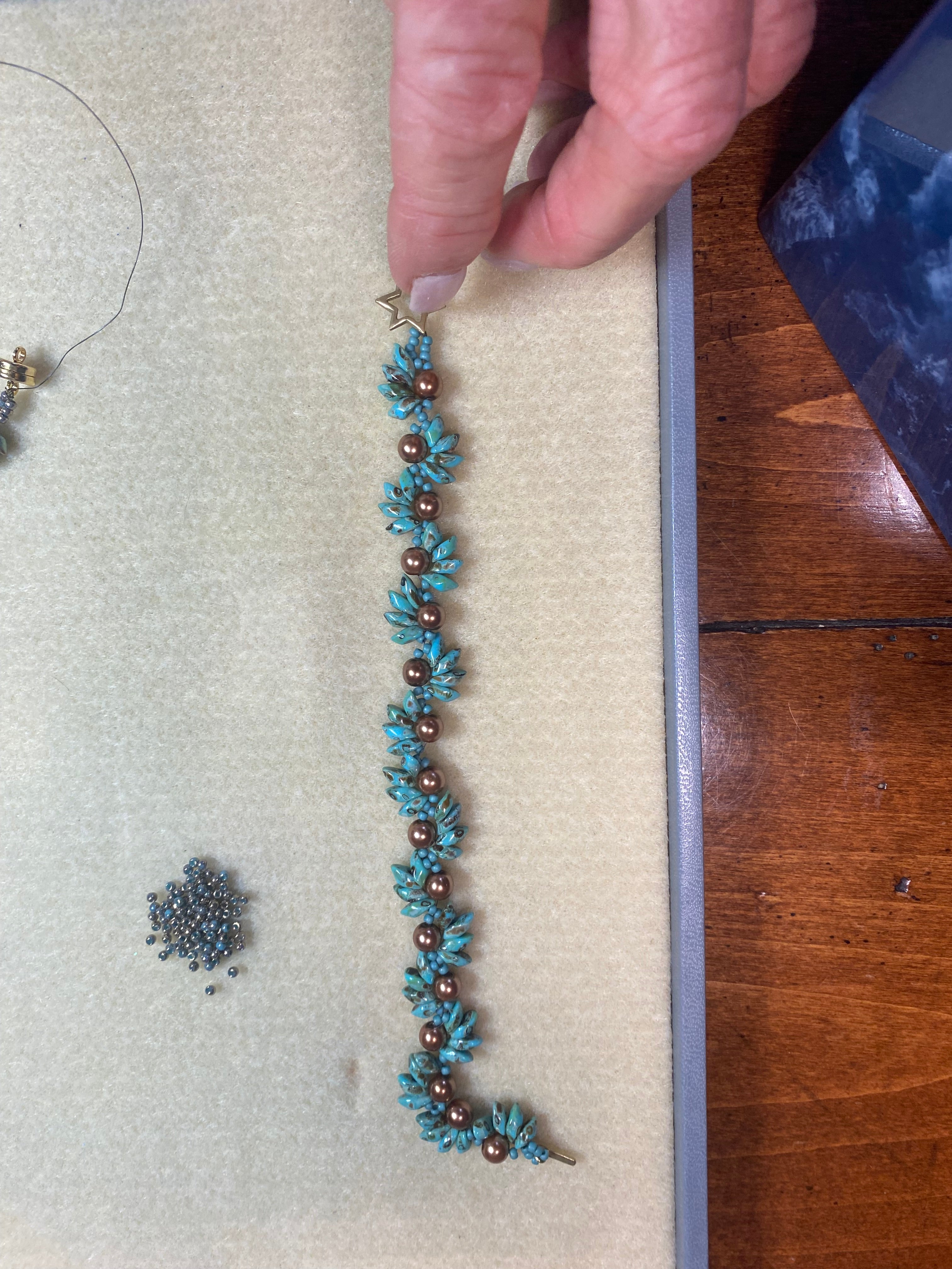 Beaded kit 4: COOL SWAG bracelet or necklace